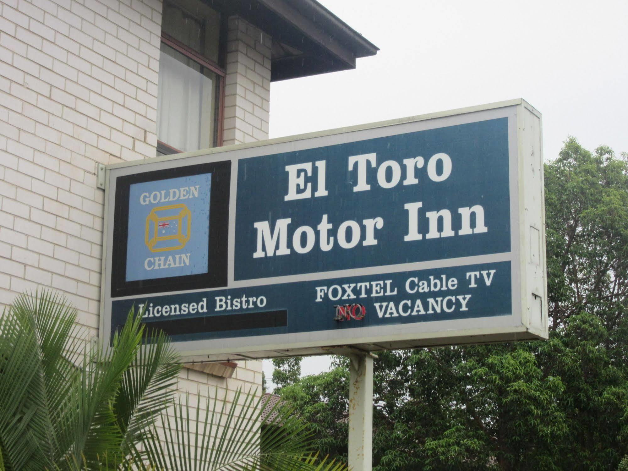 וורוויק פארם El Toro Motel מראה חיצוני תמונה